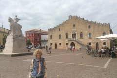285001409_10227573693546497_9187073070441295333_n-3