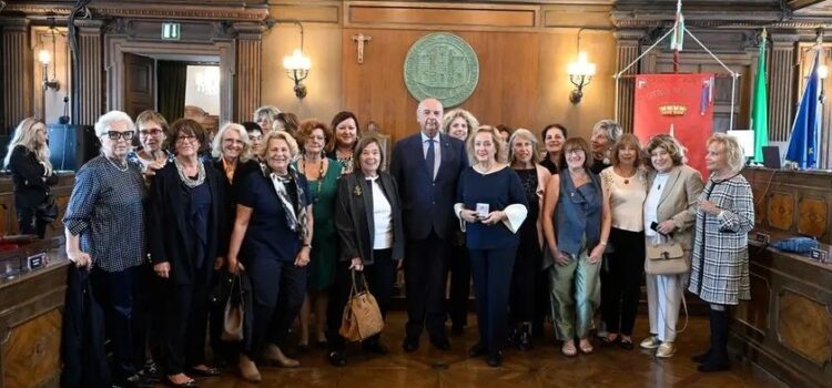 Dalla conquista del voto a oggi: 80 anni di ANDE Dalla conquista del voto a oggi: 80 anni di ANDE
